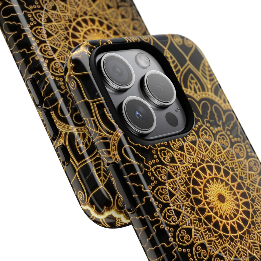Mandala Gold Handyhülle — Robuste magnetische iPhone-Hülle