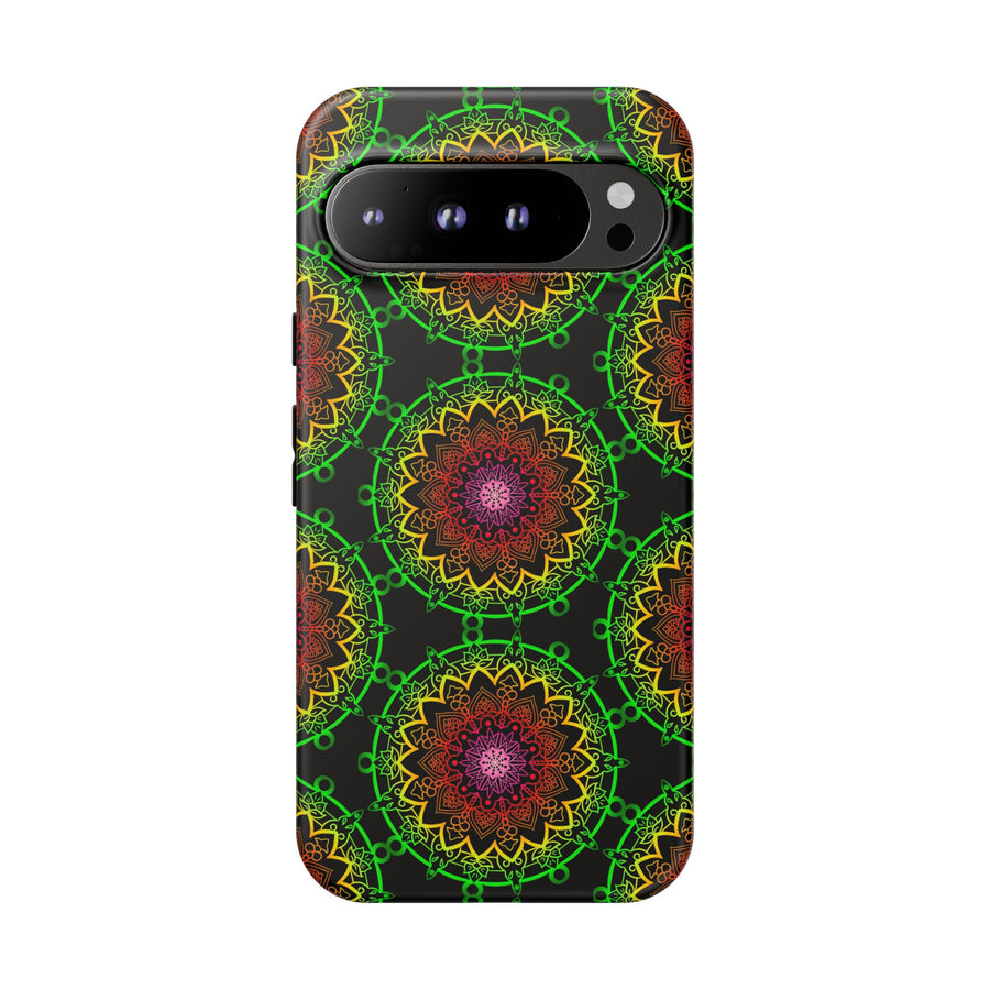 Künstlerische Mandala-Telefonhülle mit kräftigen Mustern und modernem Flair