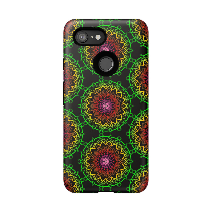 Künstlerische Mandala-Telefonhülle mit kräftigen Mustern und modernem Flair