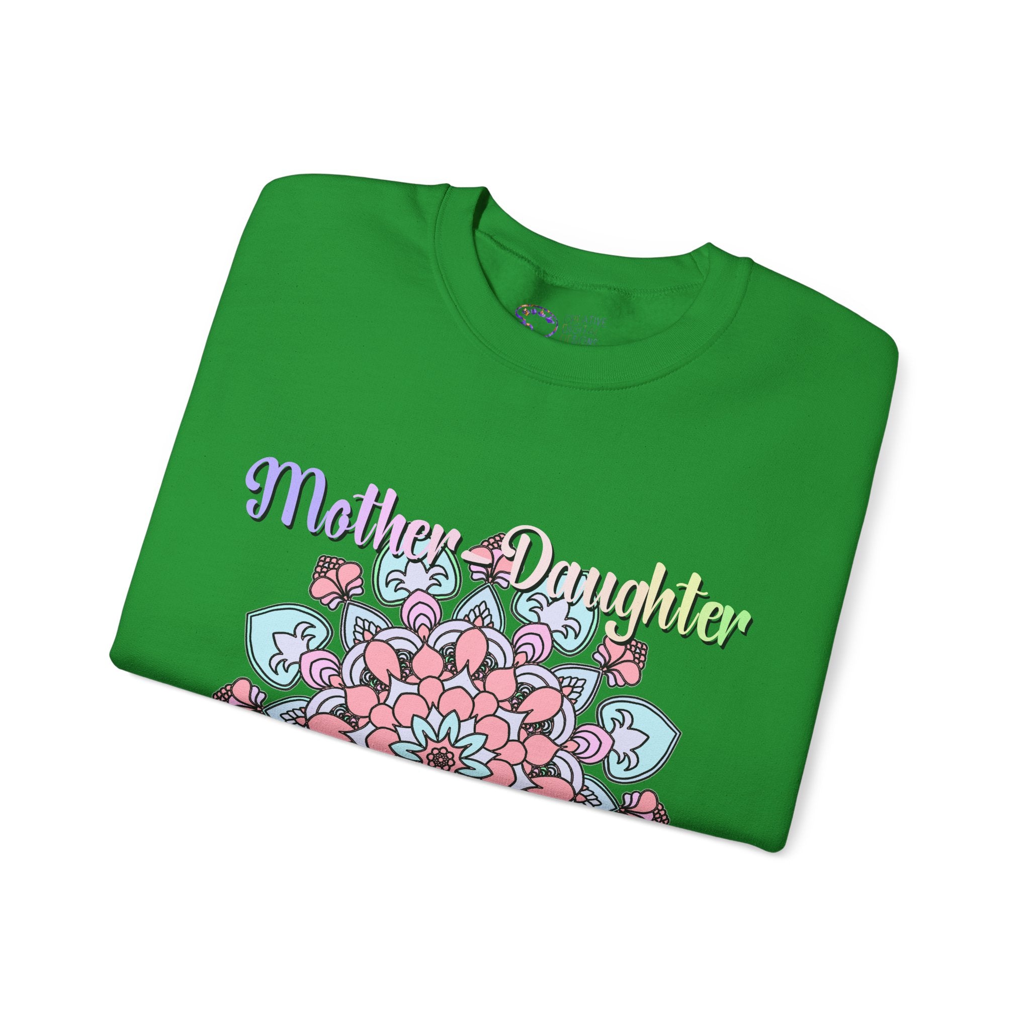 Sweatshirt mit Mandala-Muster zur Feier der Mutter-Tochter-Liebe