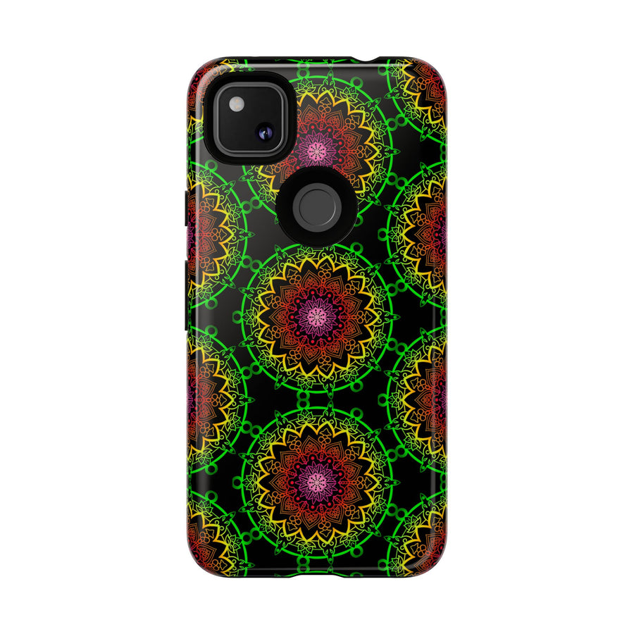 Künstlerische Mandala-Telefonhülle mit kräftigen Mustern und modernem Flair