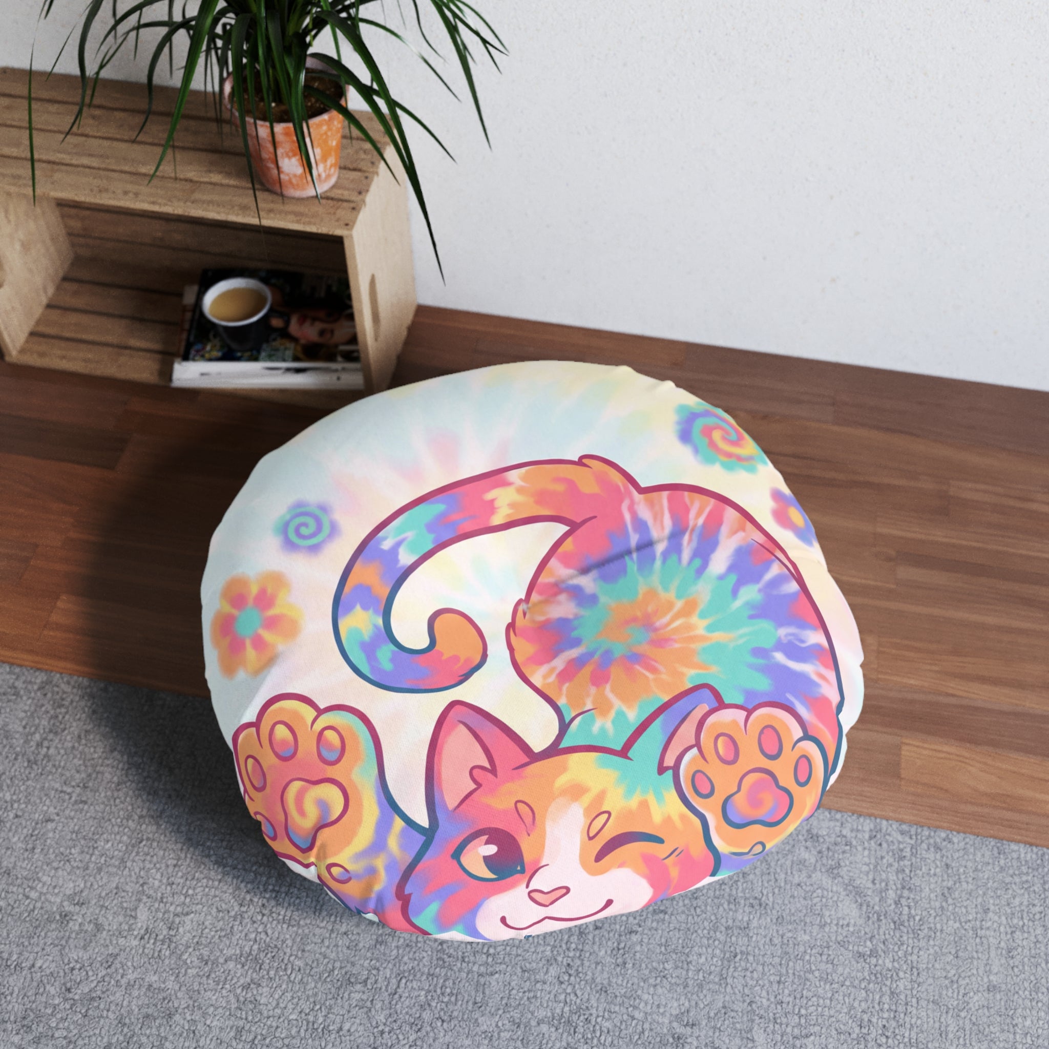 Cuscino da pavimento con gatto giocoso e tie-dye