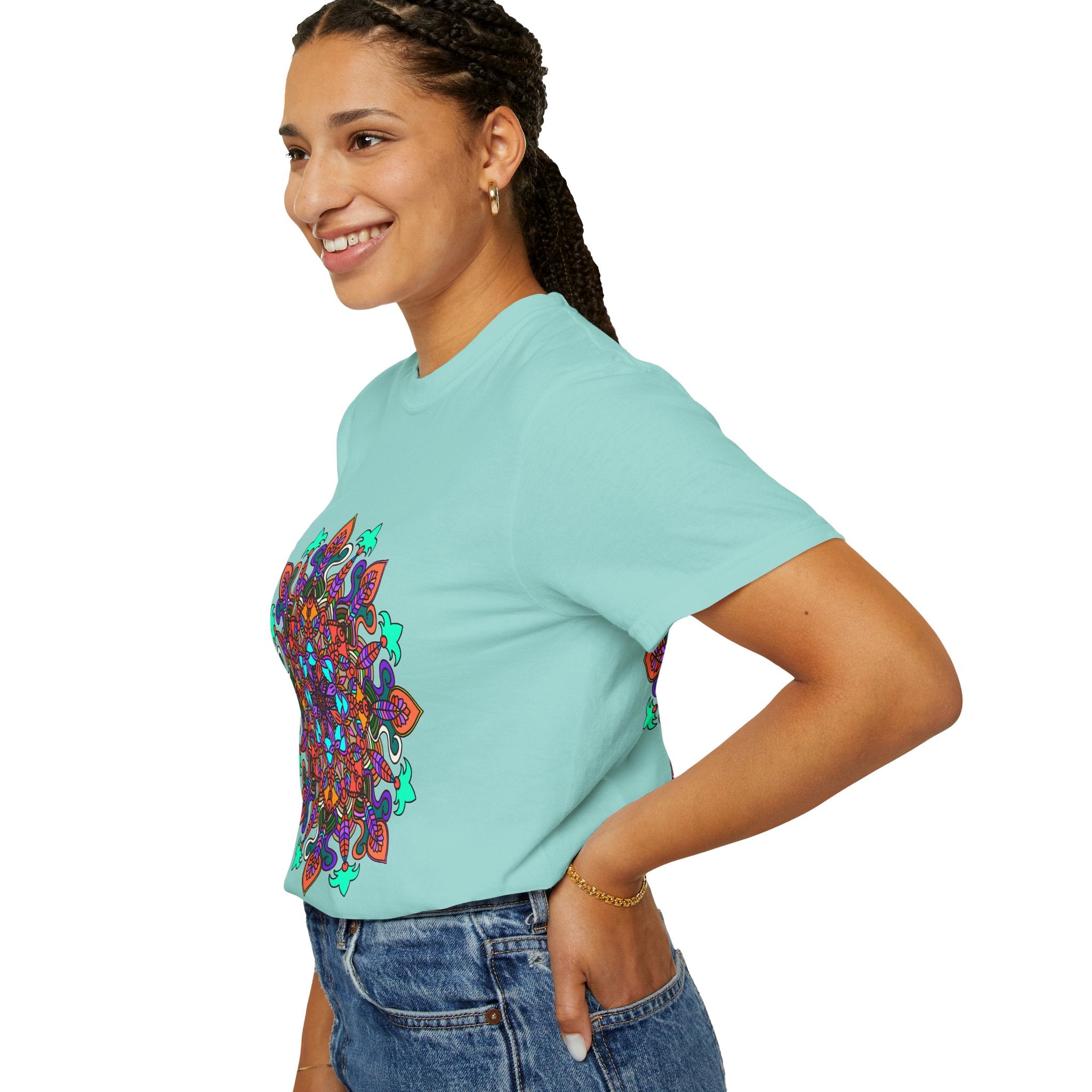 T-shirt con disegno mandala fatto a mano - 100% cotone