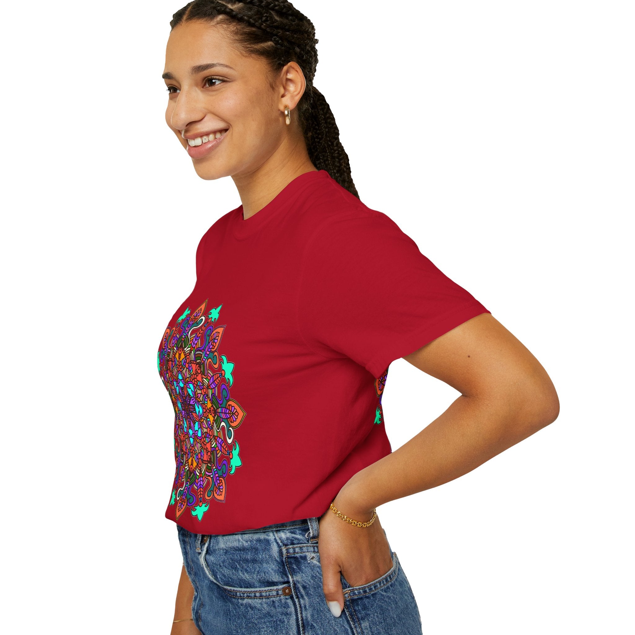 T-shirt con disegno mandala fatto a mano - 100% cotone