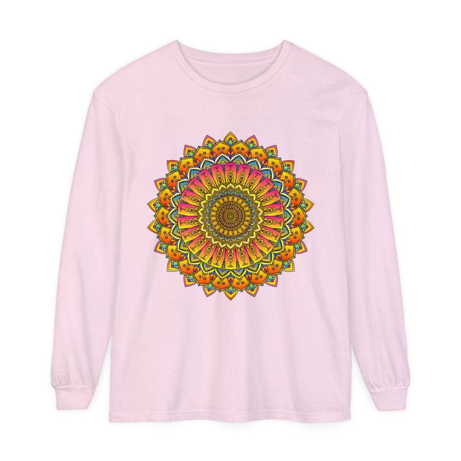 Relaxed fit long sleeve t-shirt with eye-catching mandala print