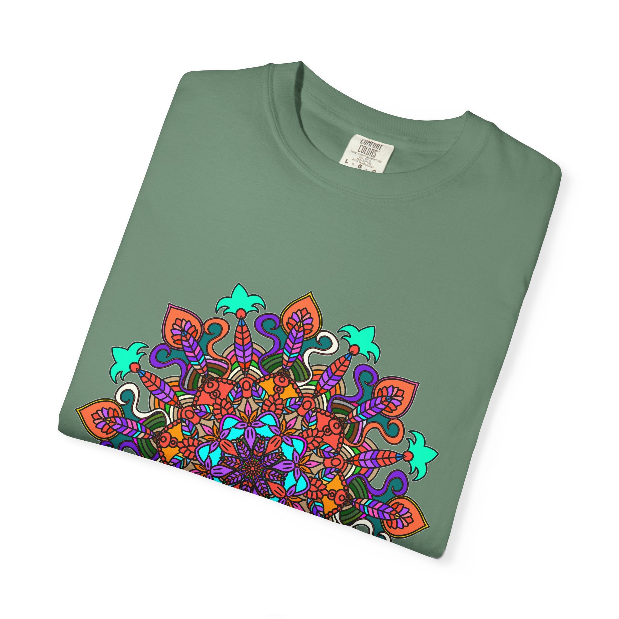 T-shirt con disegno mandala fatto a mano - 100% cotone
