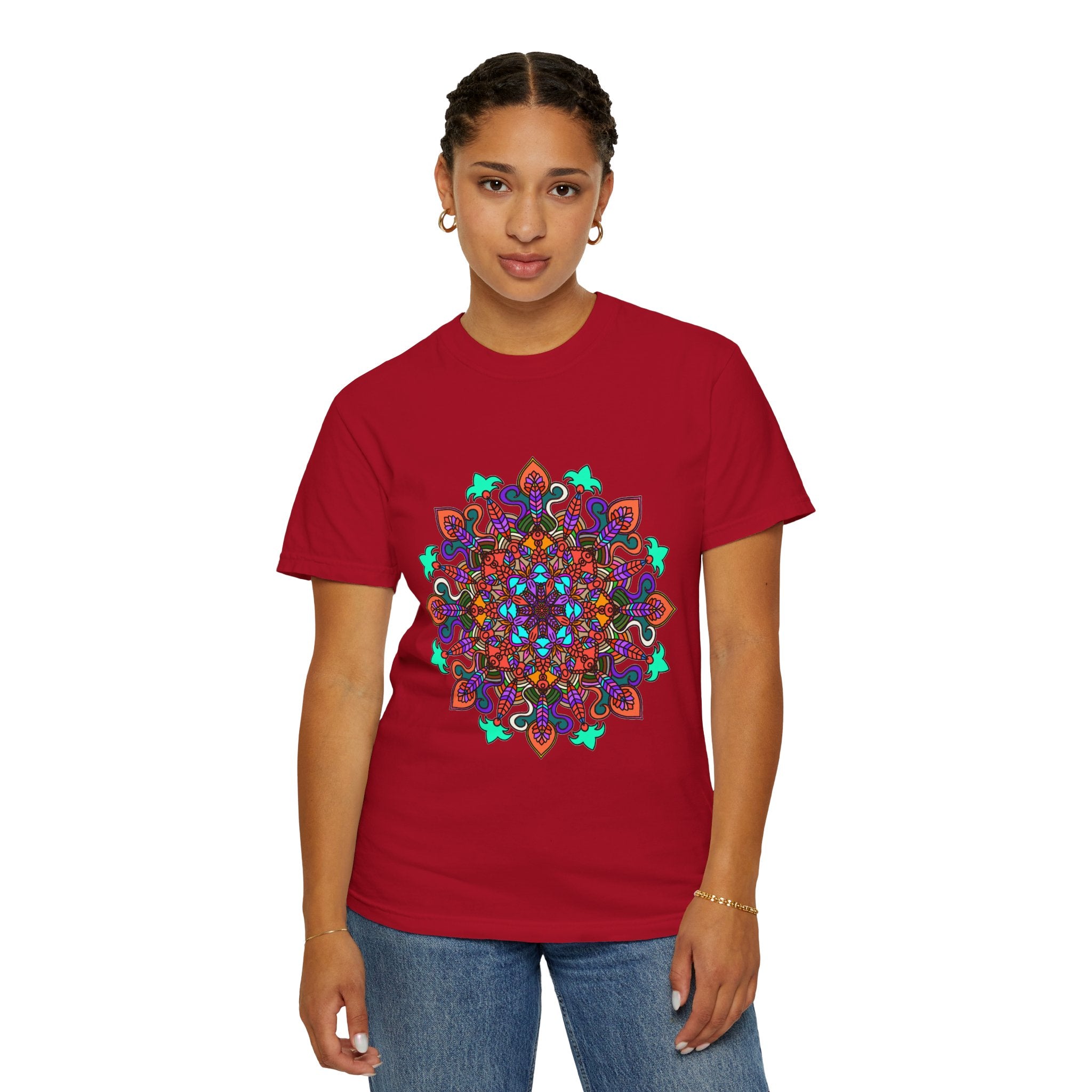 T-shirt con disegno mandala fatto a mano - 100% cotone