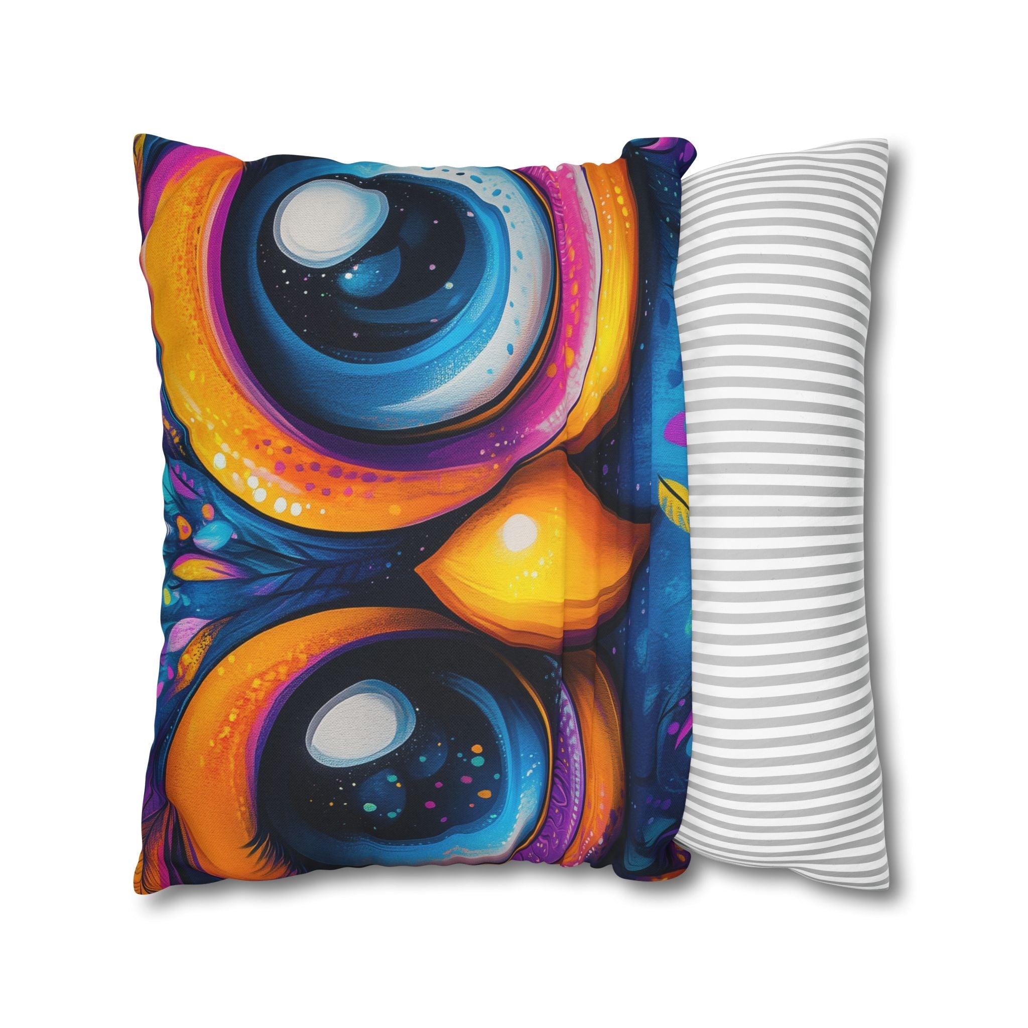 Square Pillowcase - Cute Colorful Howl Design for Nature Inspired Lifestyle Home Decor - Blululi