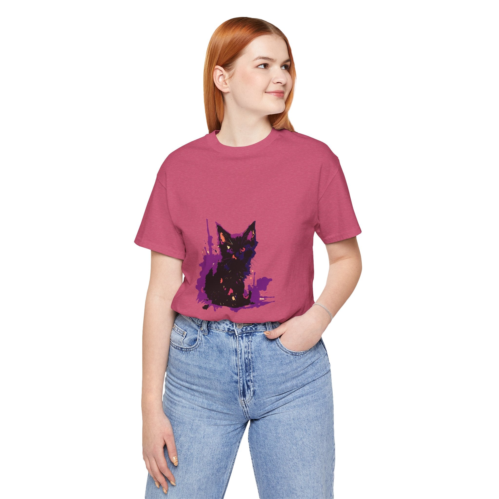 Schwarzes Katzenrätsel – Lila Farbspritzer-T-Shirt