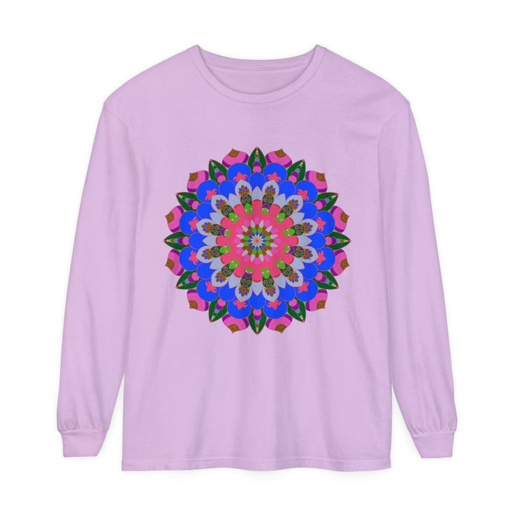 Long sleeve t-shirt with a beautiful and detailed mandala print