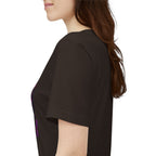 Schwarzes Katzenrätsel – Lila Farbspritzer-T-Shirt