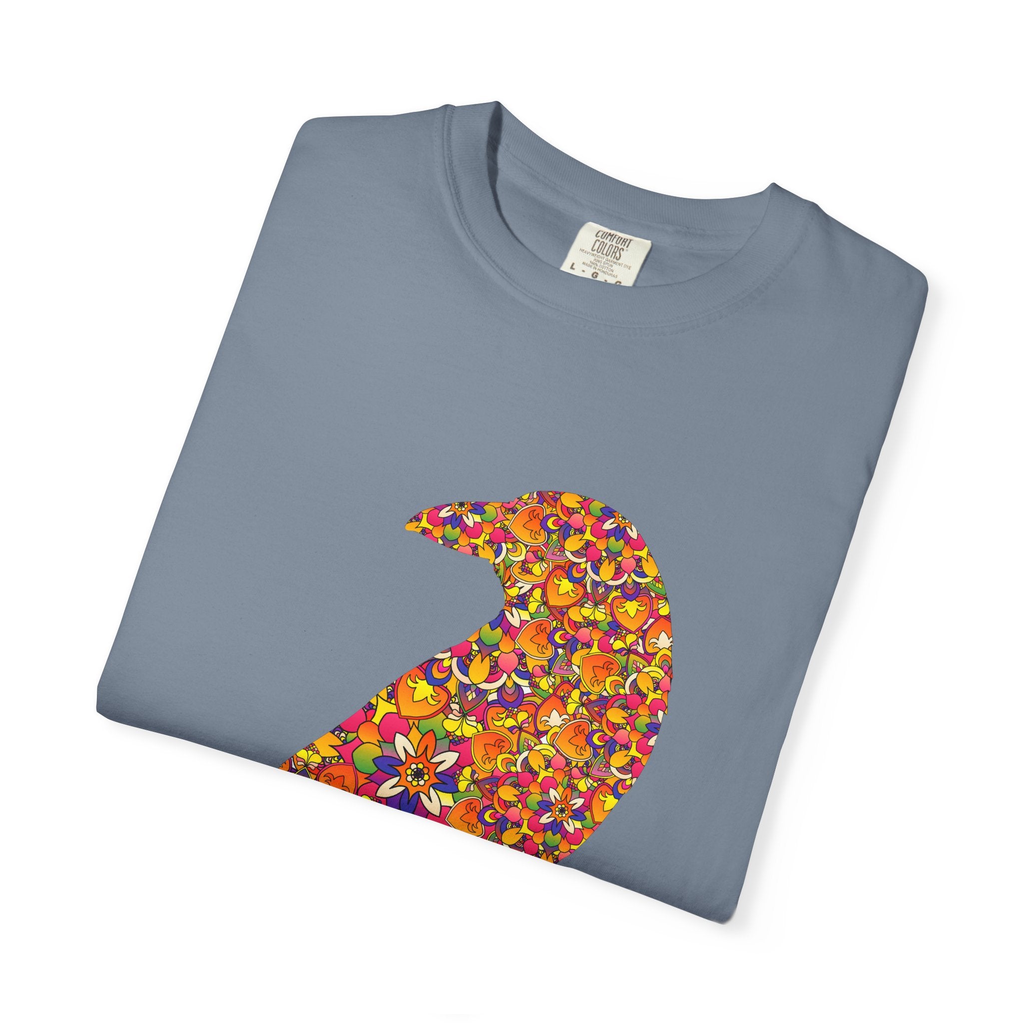 Maglietta con mandala floreale e corvo radioso