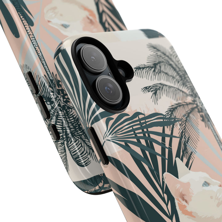 Tropische Katzen-Telefonhülle mit üppigen Palmenmotiven und sanften Pastelltönen