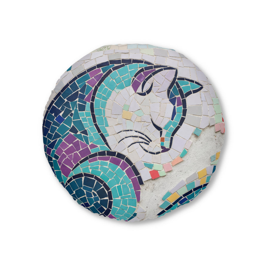 Cuscino da pavimento a mosaico con gatto introverso