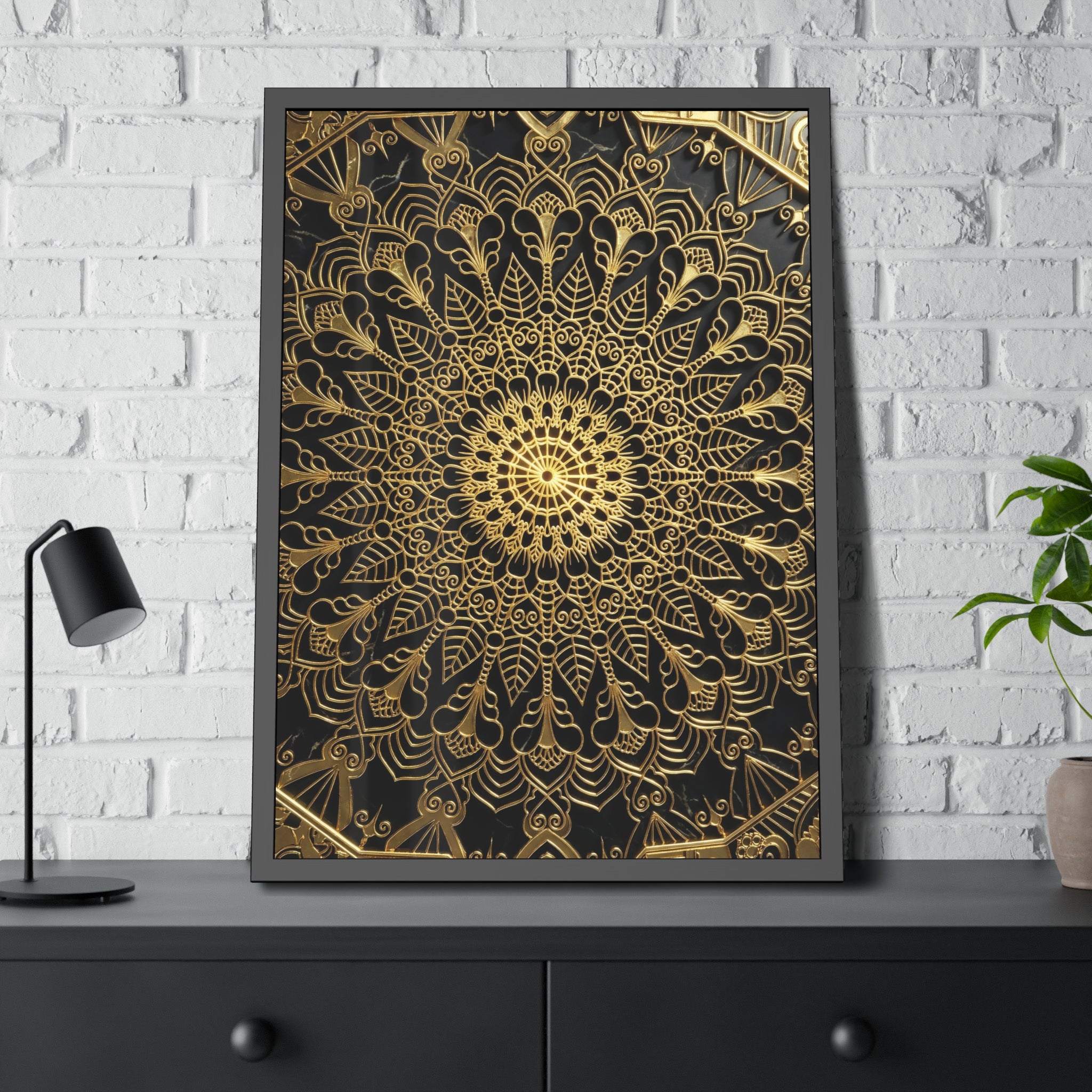 Majestätische Stille – Schwarz-Gold Luxus-Poster mit Rahmen