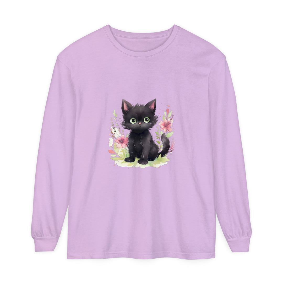 Youthful and fun t-shirt featuring a floral watercolor print and playful kitten