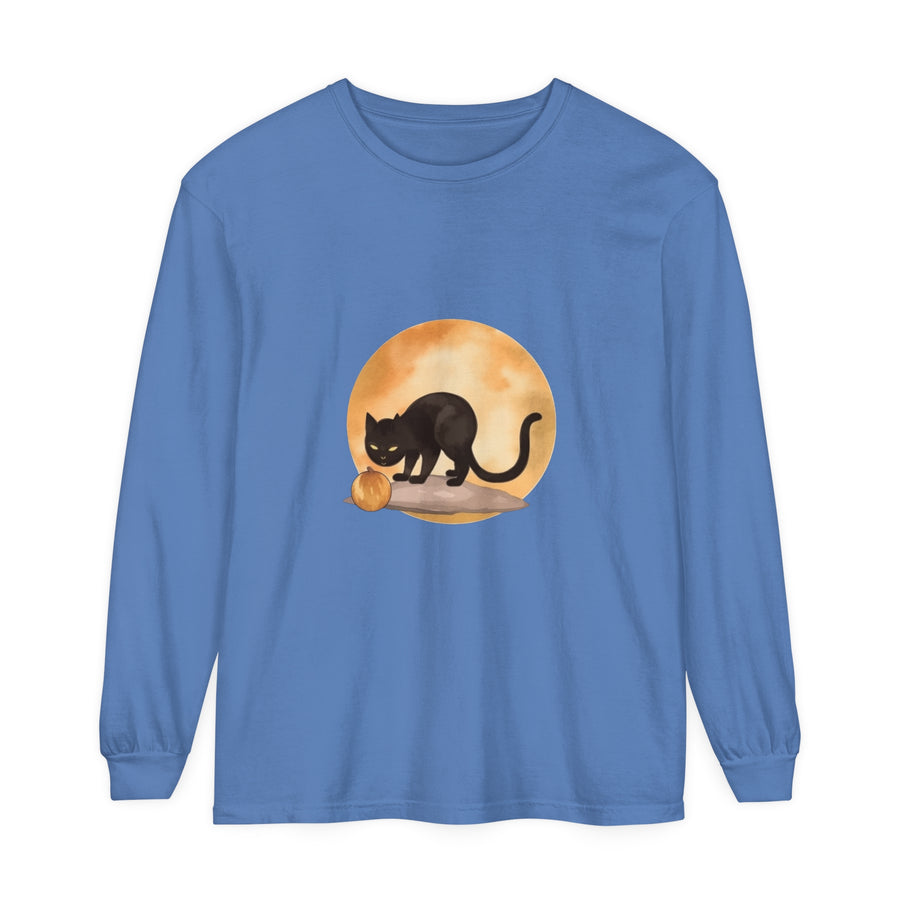 A spooky black cat and moon Halloween t-shirt with a haunting design