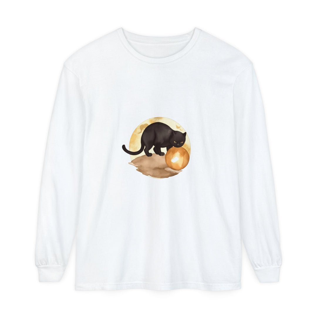 A black cat sits against a backdrop of a moonlit night sky on a comfortable T-shirt