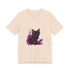 Schwarzes Katzenrätsel – Lila Farbspritzer-T-Shirt