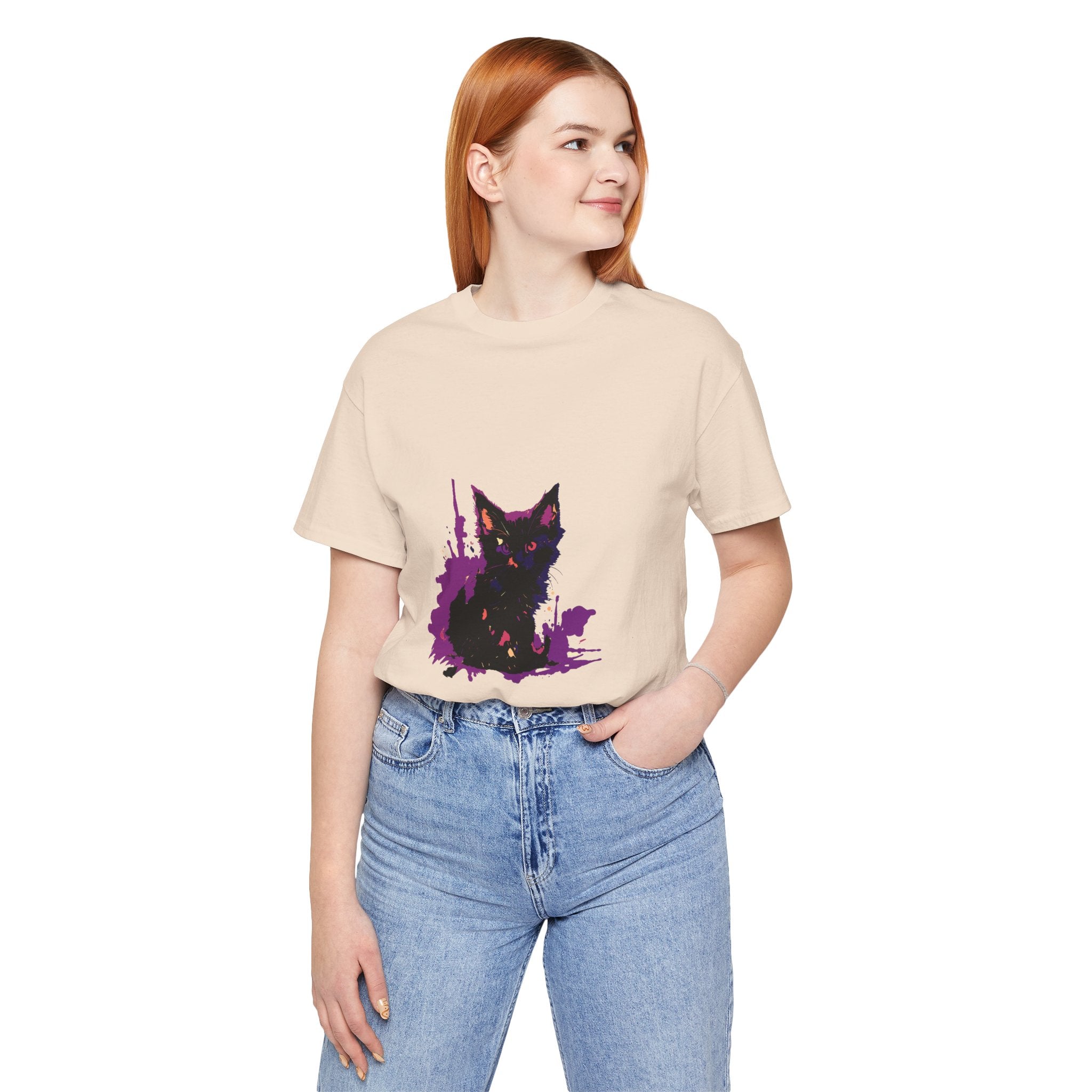 Schwarzes Katzenrätsel – Lila Farbspritzer-T-Shirt