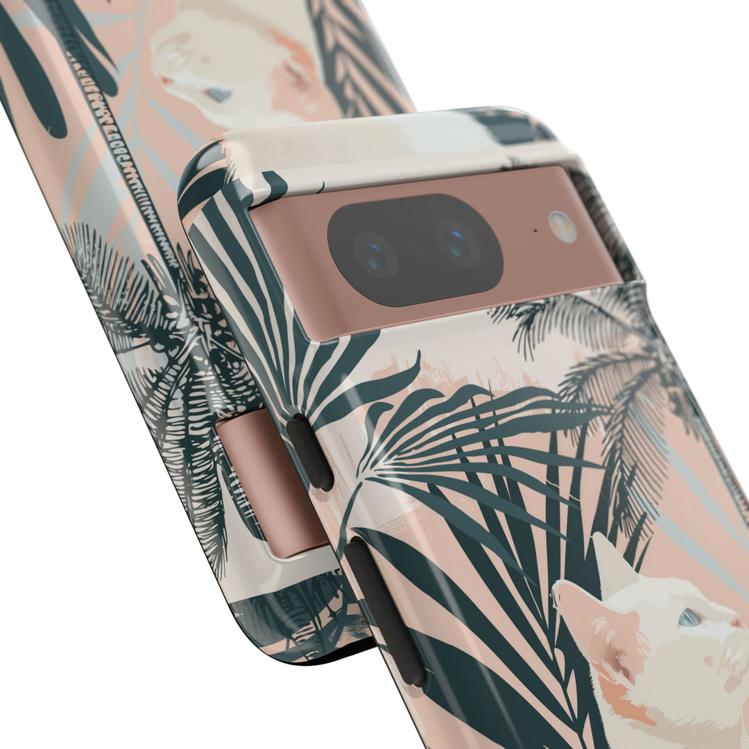 Tropische Katzen-Telefonhülle mit üppigen Palmenmotiven und sanften Pastelltönen