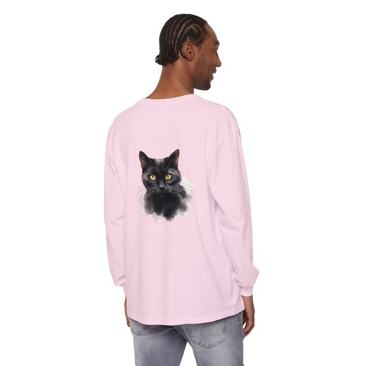  Long Sleeve Tee with Detailed Black Cat Illustration 