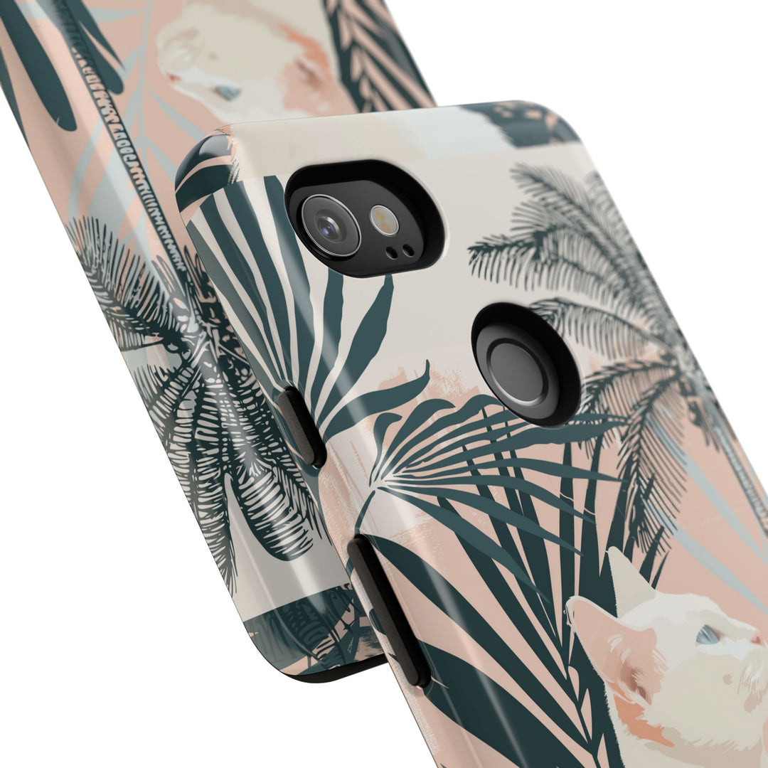 Tropische Katzen-Telefonhülle mit üppigen Palmenmotiven und sanften Pastelltönen