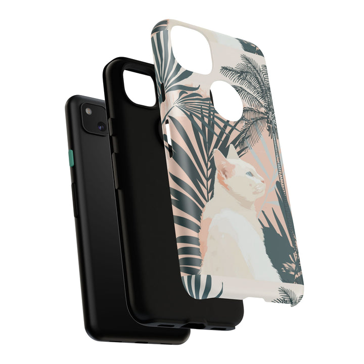 Tropische Katzen-Telefonhülle mit üppigen Palmenmotiven und sanften Pastelltönen