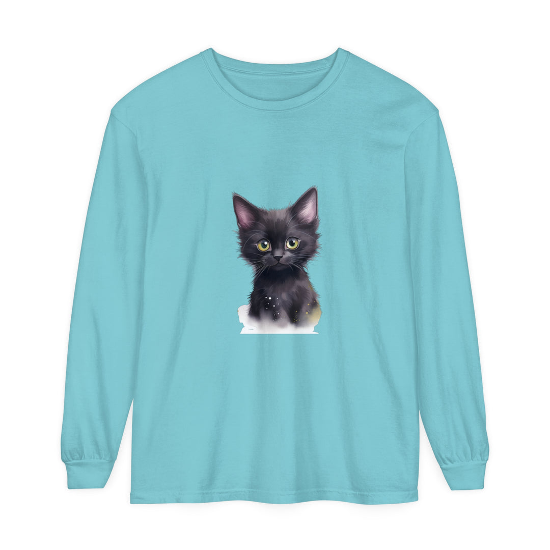 A charming black kitten with bright green eyes adorns a soft, comfortable t-shirt, perfect for cat lovers and animal enthusiasts alike