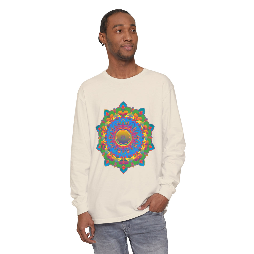 Comfortable long sleeve t-shirt with an eye-catching and detailed mandala print