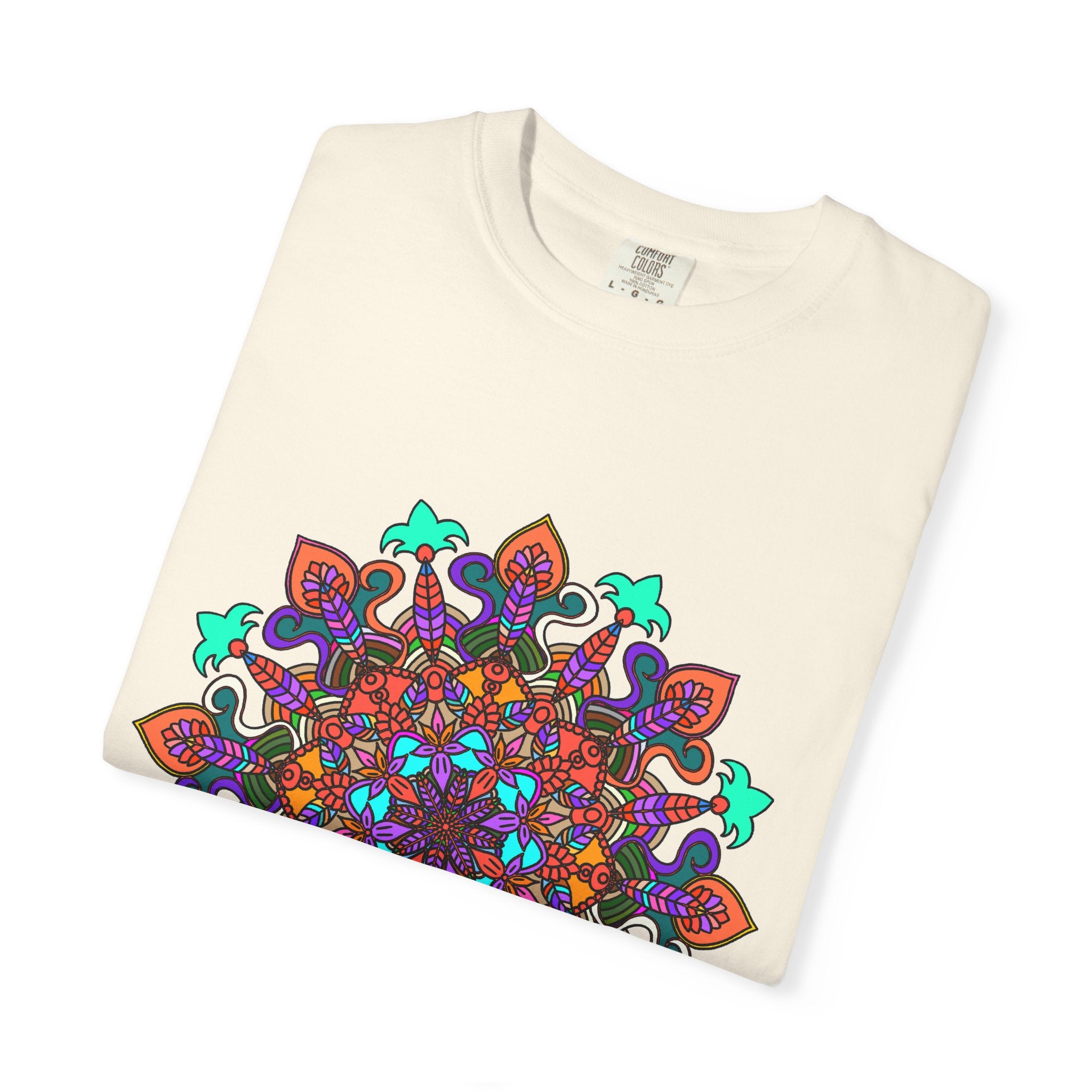 T-shirt con disegno mandala fatto a mano - 100% cotone