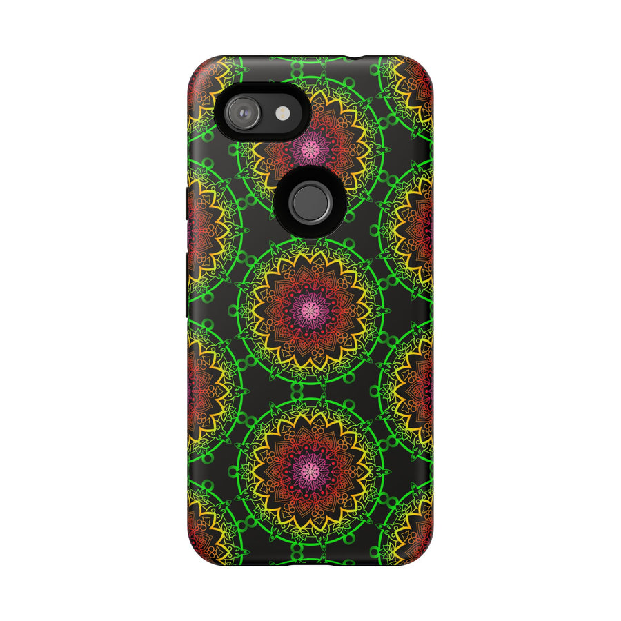 Künstlerische Mandala-Telefonhülle mit kräftigen Mustern und modernem Flair