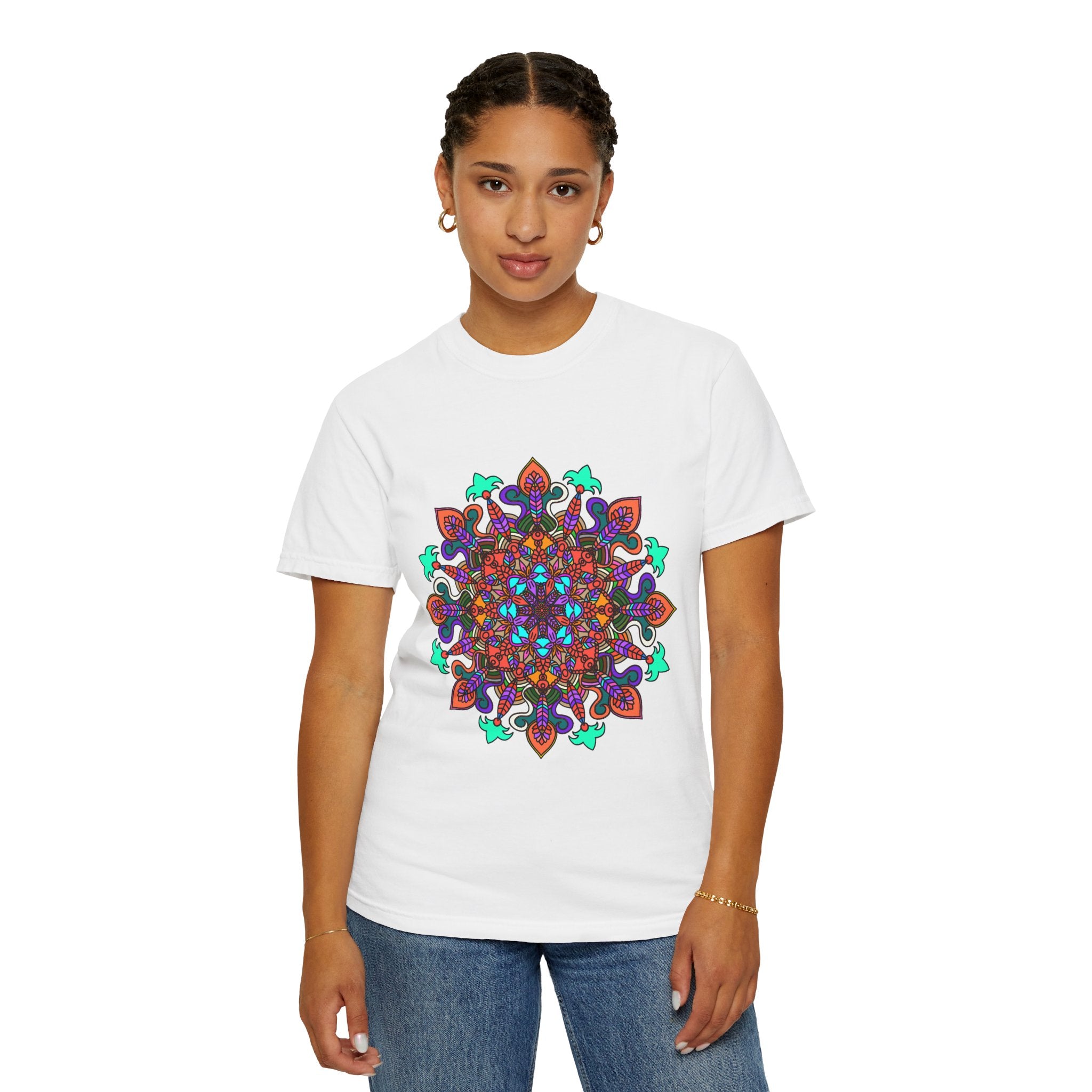 T-shirt con disegno mandala fatto a mano - 100% cotone
