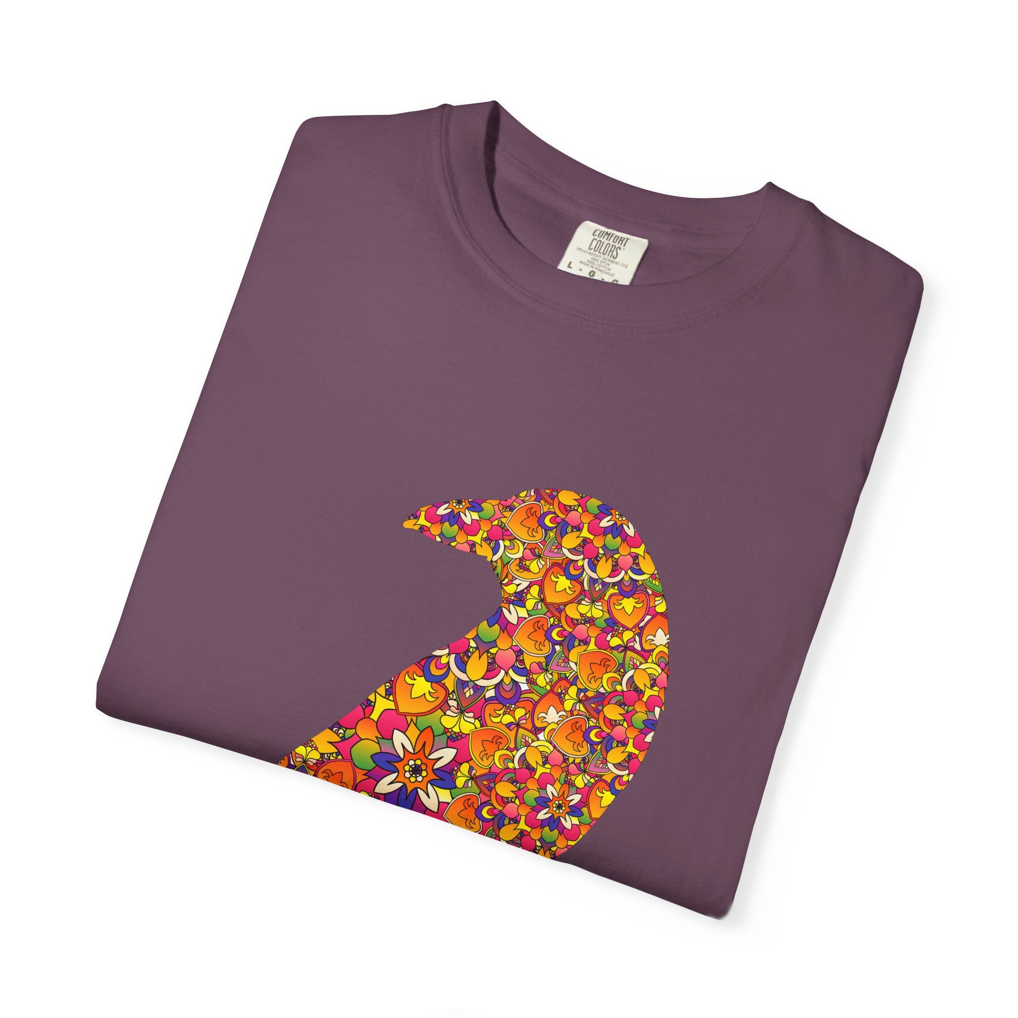 Maglietta con mandala floreale e corvo radioso