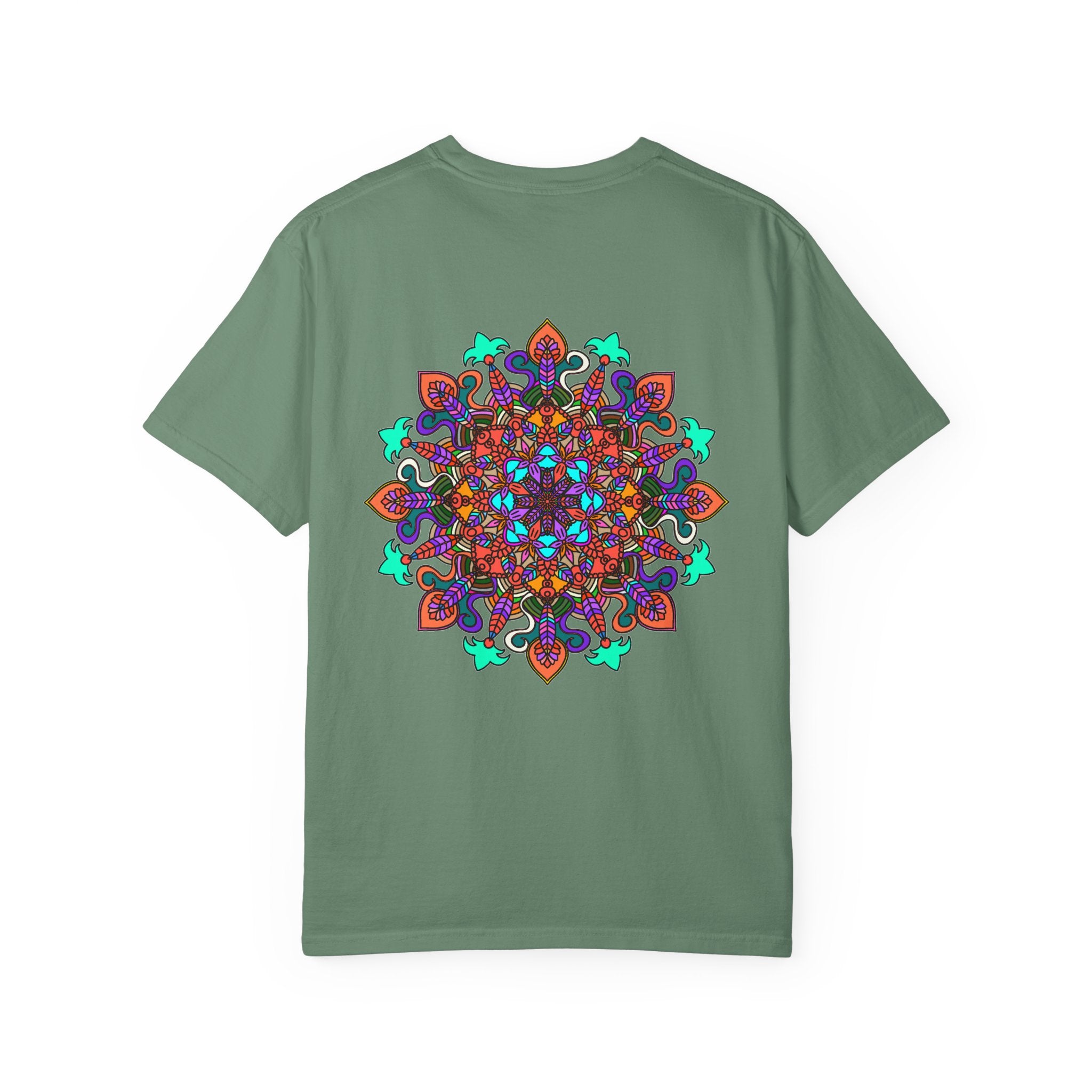T-shirt con disegno mandala fatto a mano - 100% cotone