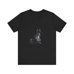 Black Cat Mystery - T-Shirt: A stylish and eerie black cat graphic tee
