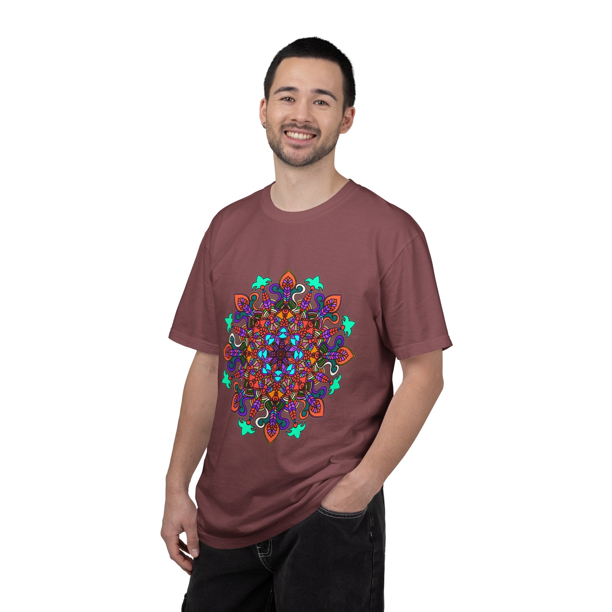 T-shirt con disegno mandala fatto a mano - 100% cotone