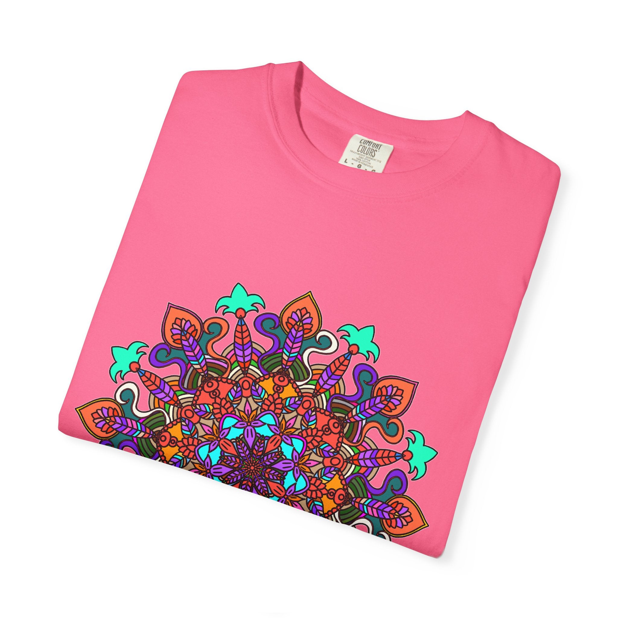 T-shirt con disegno mandala fatto a mano - 100% cotone