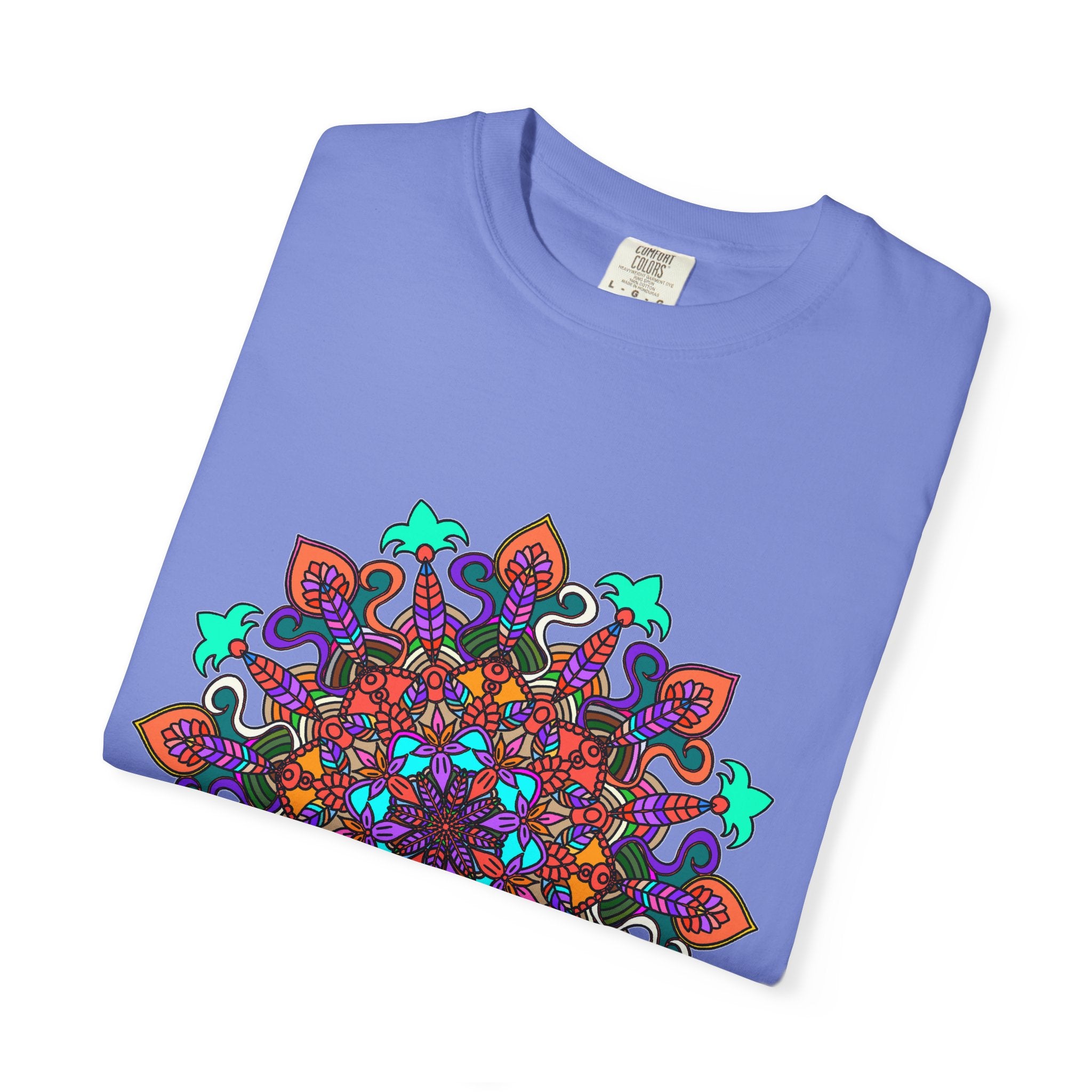 T-shirt con disegno mandala fatto a mano - 100% cotone