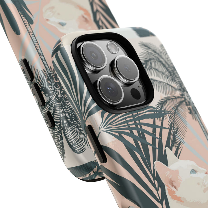 Tropische Katzen-Telefonhülle mit üppigen Palmenmotiven und sanften Pastelltönen