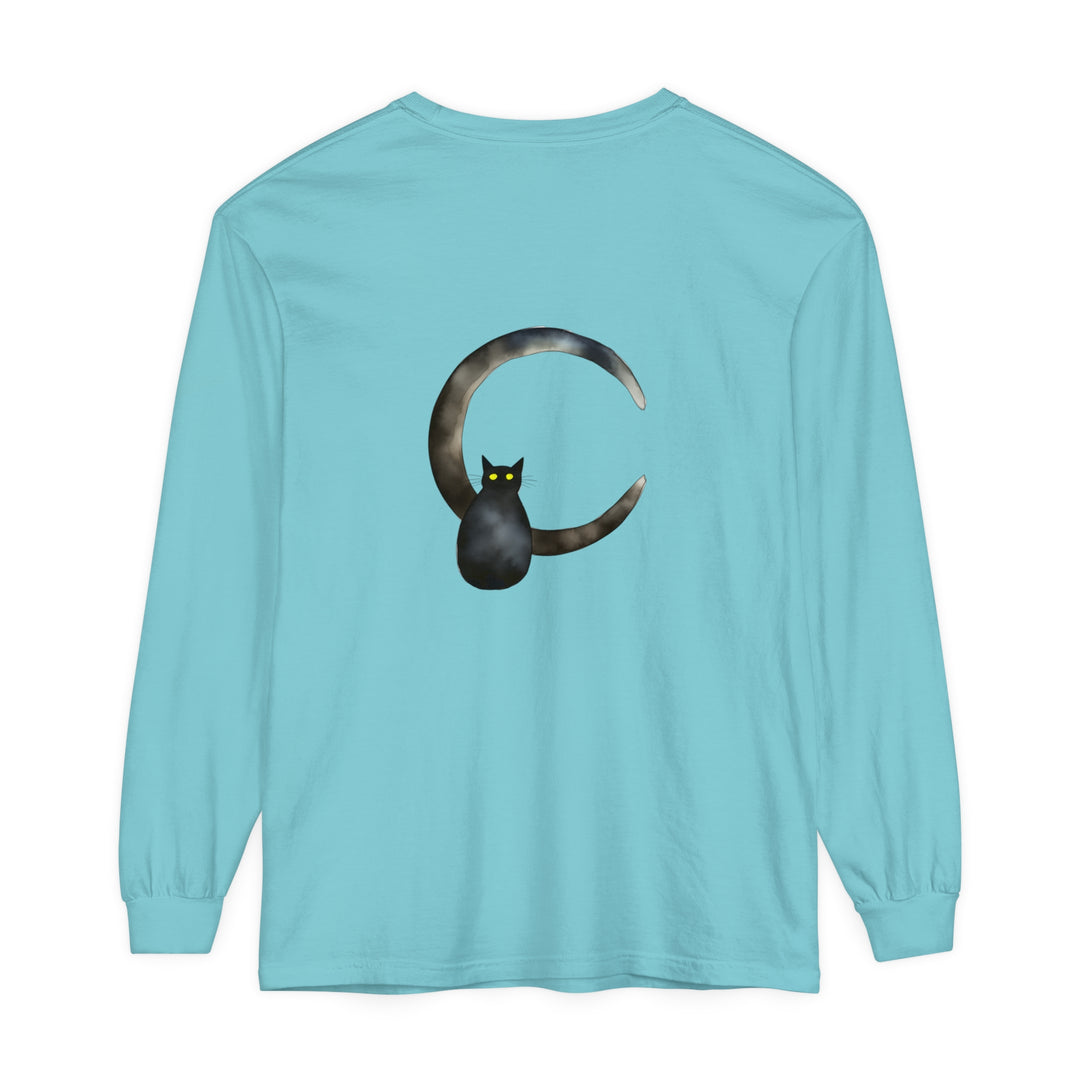 Black Cat Crescent Moon T-Shirt with a beautiful and mysterious design