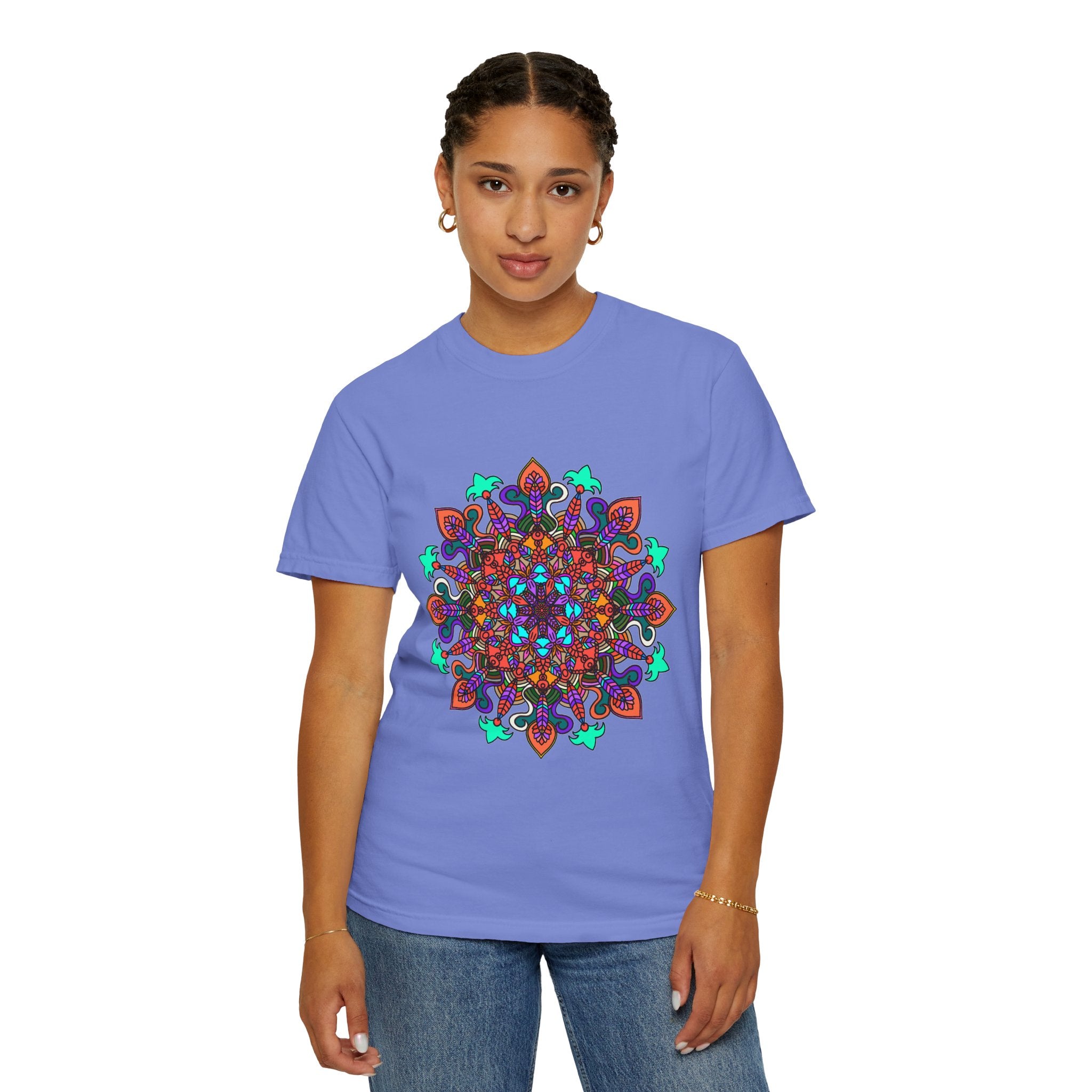T-shirt con disegno mandala fatto a mano - 100% cotone