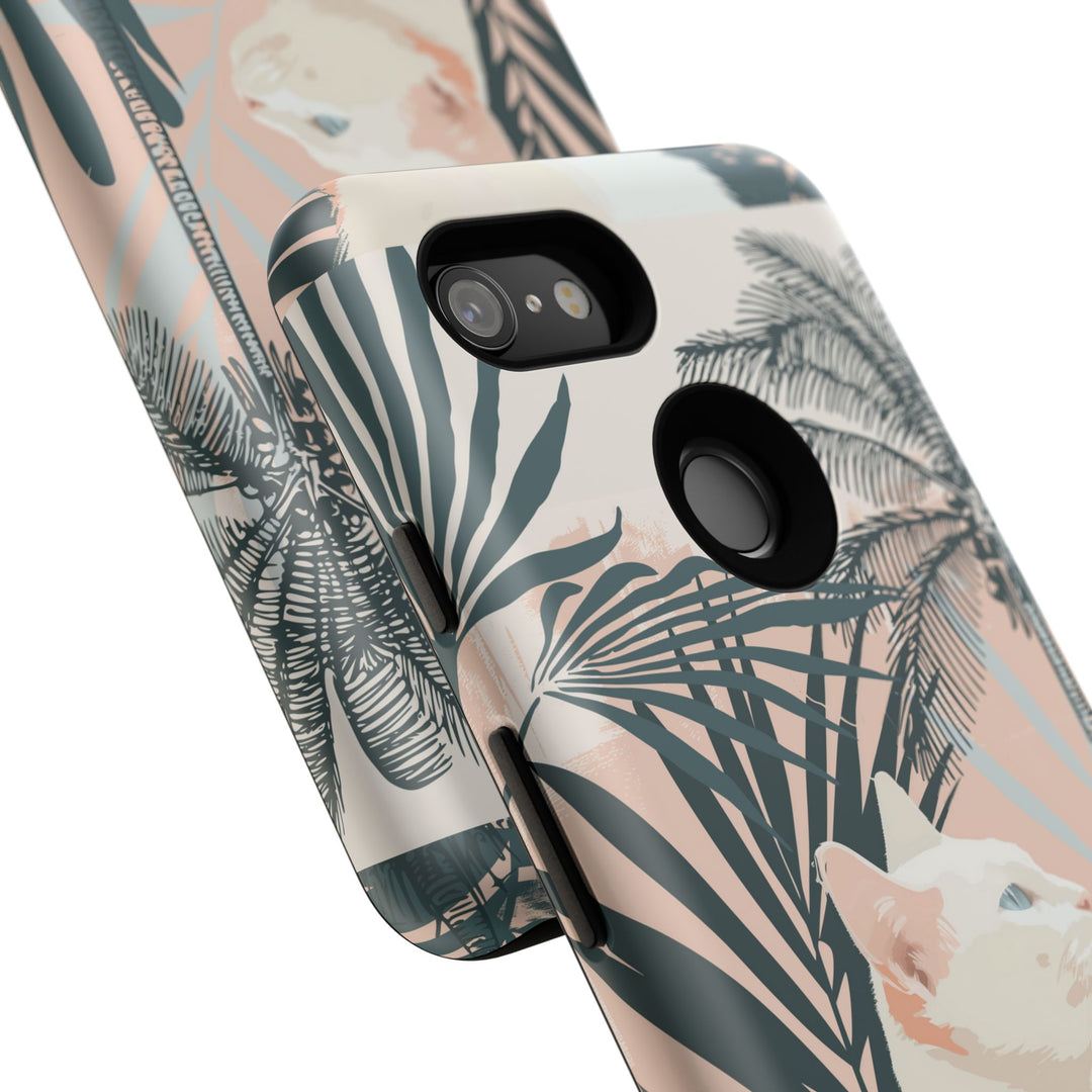 Tropische Katzen-Telefonhülle mit üppigen Palmenmotiven und sanften Pastelltönen