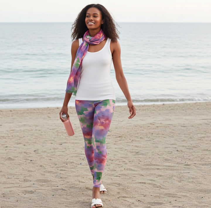 Light Watercolor Scarf – Soft Fashion Accessory for All Seasons