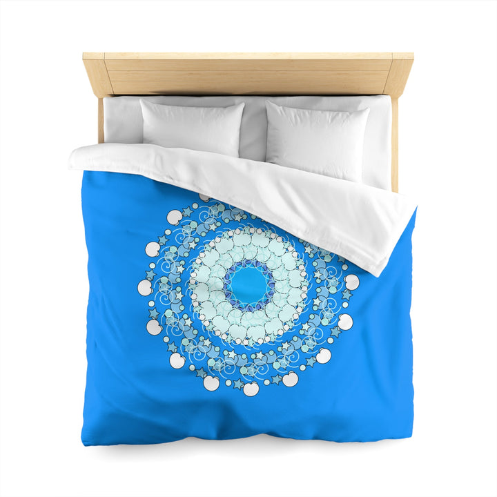 Christmas Snowflakes Microfiber Duvet Cover for Kids' Bed - Mandala Art Drawn by Hand - Mandala on Sky Blue background - Blululi