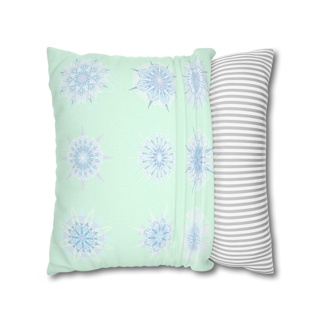 Christmas Snowflakes pillowcase for bed - Spun Polyester Square Pillowcase Mandala Art - Original Fine Art - Hand - drawn, Minty Fresh - Blululi