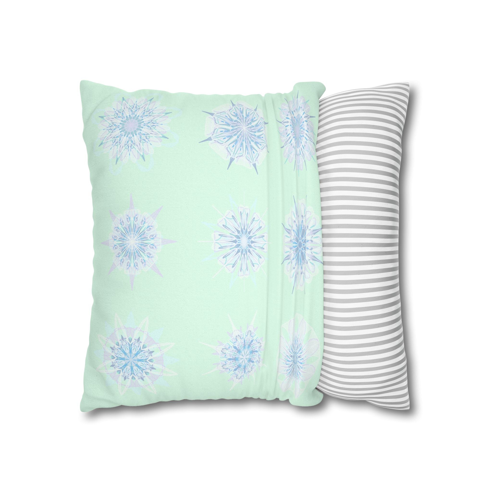 Christmas Snowflakes pillowcase for bed - Spun Polyester Square Pillowcase Mandala Art - Original Fine Art - Hand - drawn, Minty Fresh - Blululi