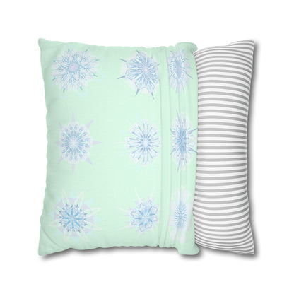 Christmas Snowflakes pillowcase for bed - Spun Polyester Square Pillowcase Mandala Art - Original Fine Art - Hand - drawn, Minty Fresh - Blululi