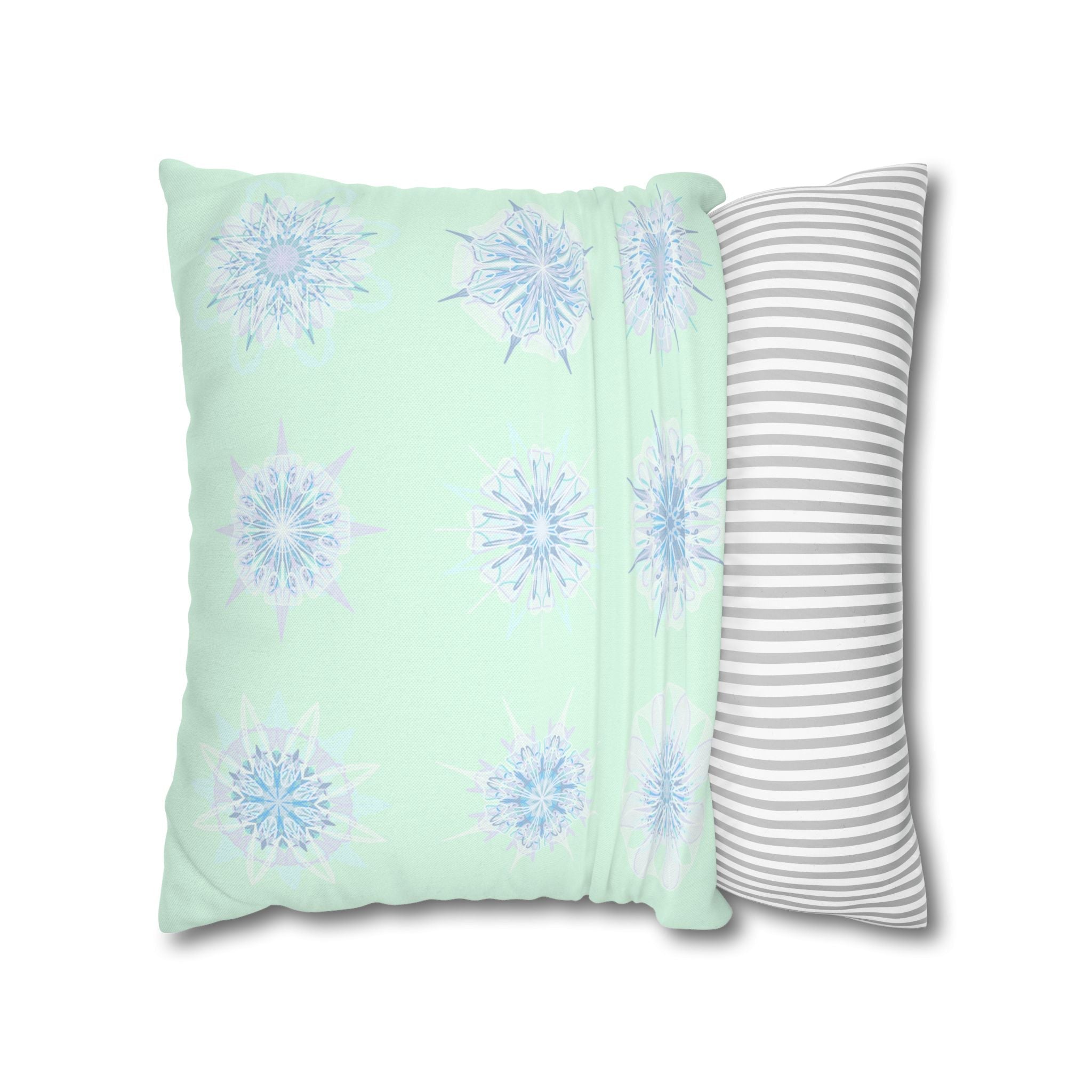 Christmas Snowflakes pillowcase for bed - Spun Polyester Square Pillowcase Mandala Art - Original Fine Art - Hand - drawn, Minty Fresh - Blululi