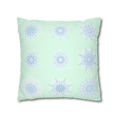 Christmas Snowflakes pillowcase for bed - Spun Polyester Square Pillowcase Mandala Art - Original Fine Art - Hand - drawn, Minty Fresh - Blululi